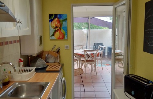 Aigues-Mortes Maison | GRAND CONFORT, pratique, au CALME avec stationnement gratuit, à 800 m de la cité