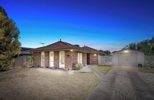 Melton West Maison | Your Home Away from Home – Melton