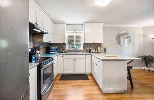 Mission Maison | Your Home Away From Home-AC-Self Checkin-Parking