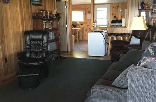 Chaumont Cottage | Votre Home Away From Home Sur Pt Salubrious