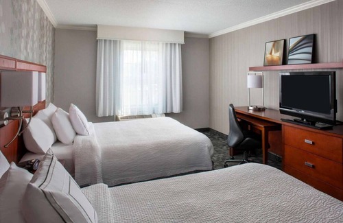 South Lowell Hôtel | Your Home Away From Home! 2 Modern Units, Near Swanson Meadows Golf Course