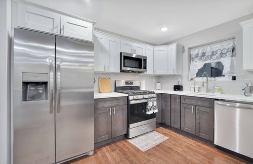 Newark Appartement | 3-bedroom apartment in fantastic Newark with AC, WiFi