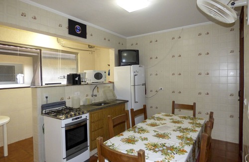 Acarau Appartement | Votre maison à Ubatuba à 400 mètres de P. Tenorio sécurité condominium fermé 24