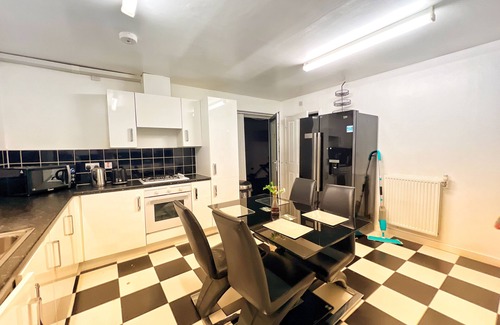 Birmingham Maison | Your home when you stay in Birmingham