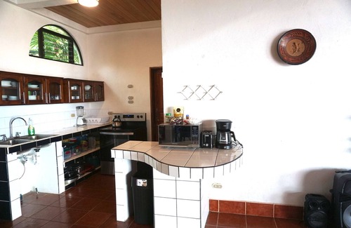 Savegre Maison | Your own house in the jungle, 5 minutes from the beach!