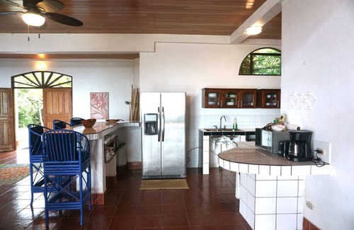 Savegre Maison | Your own house in the jungle, 5 minutes from the beach!