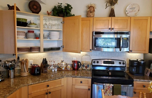 Palm Beach Gardens Copropriété | Your Palm Beach Luxury Oasis! 2 primary suites. Sleeps six! Stunning sunsets!