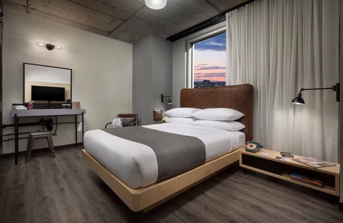 Chinatown Maison | Your Perfect Boston Getaway—Pet-Friendly Access and Close to Everything