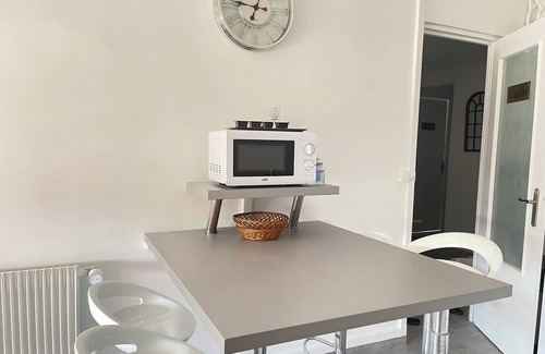 Saint-Priest Maison | Votre cocon parfait à 9 min d'Eurexpo et 14 min groupama