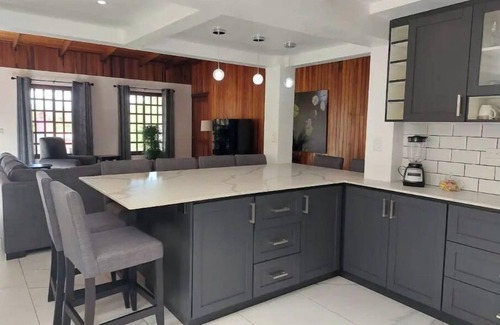 San Ramon Maison | Your Perfect Home Away From Home!