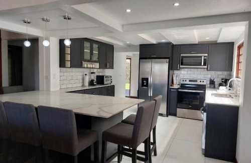 San Ramon Maison | Your Perfect Home Away From Home!