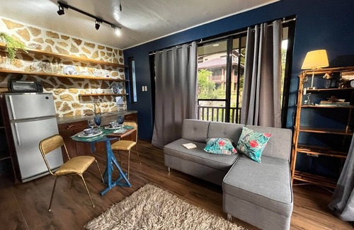 Valencia Appartement | Your Private Love Nest with Stunning Mountain Views, Infinity Pool, Sauna