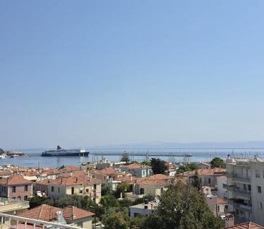 Karpenisi Appartement | Your refuge overlooking port 6A
