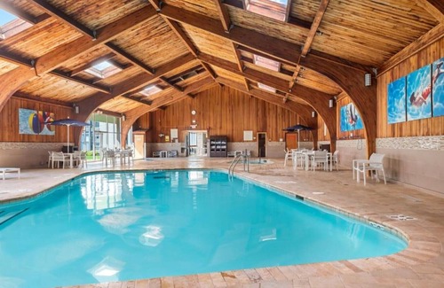 Roseville Maison | Your Roseville base outside the Twin Cities