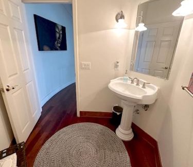 Studio City Maison | Your Vacation Home in the Hills of Studio City