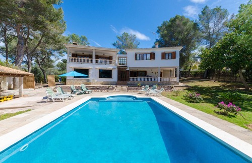 l'Aranjassa Villa | YourHouse Can Marques