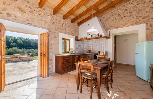 Sineu Villa | YourHouse Son Tey, villa avec piscine privée et terrasse avec vue sur la nature