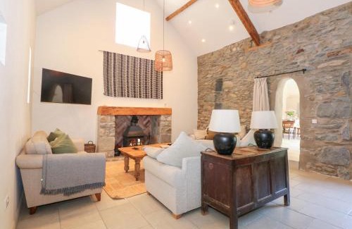 Conwy Maison | Ysgubor Maen Y Bardd