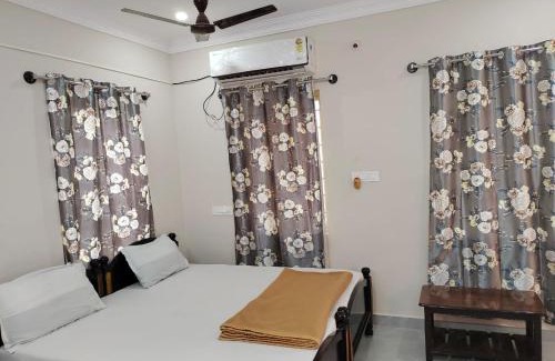 Kanipakam Hôtel | YU Stay - Kanipakam