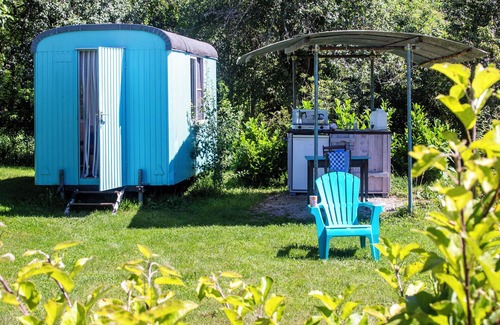 Arbigny-sous-Varennes Location De VR | YURT de Arbigny romantic overnight stay in a Mongolian tent