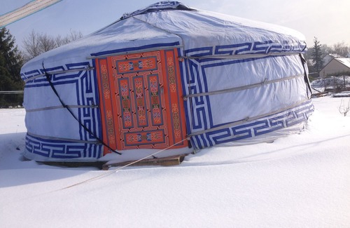 Saint-Leger-sur-Dheune Maison | Yourte Mongole traditionnelle