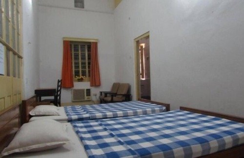 Park Street Maison | YWCA GALLWAY GUEST HOUSE
