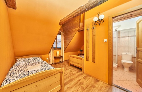 Lesany Maison | Zámek Lešany