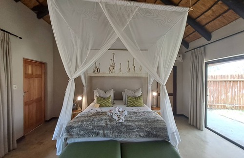 Kruger National Park Cabine | Xanatseni Private Camp