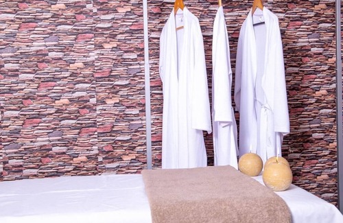 Jane Furse Hôtel | ZAI OAT HOTEL