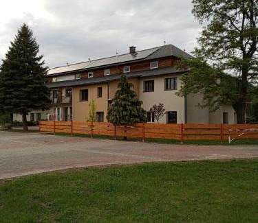 Baranow Sandomierski Hôtel | Zajazd u Cyngla