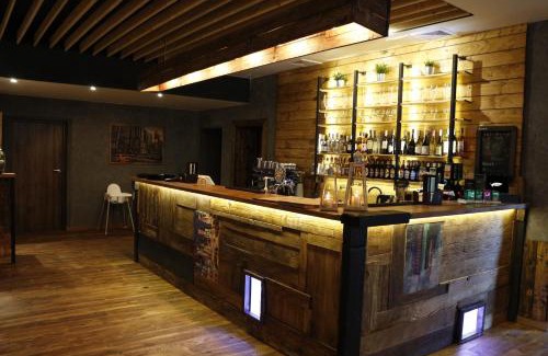 Grodzisk Wielkopolski Hôtel | Zajazd w Białej