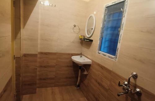 Sualkuchi Appartement | Zaku A Guwahati Tales