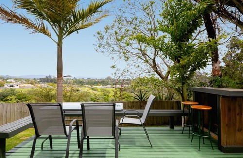 Bethlehem Maison | Zalonyika NZ - Tauranga Holiday Home