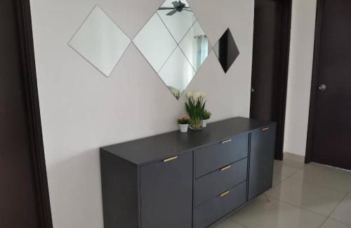 Kajang Appartement | Zanra Homestay at Residensi Zamrud Blok B