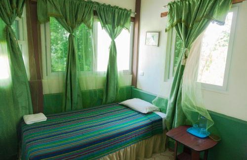 Flores Hôtel | Zapote Tree Inn