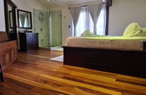 Dominical Hôtel | Zarcero King Room at Hona Beach Hotel