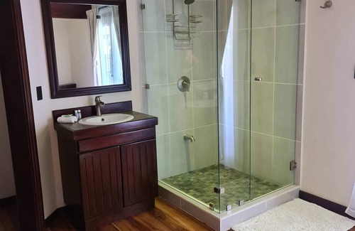 Dominical Hôtel | Zarcero King Room at Hona Beach Hotel
