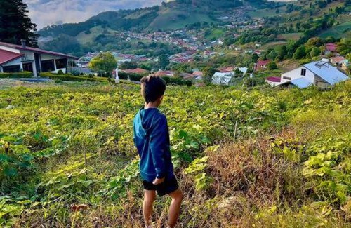 Alfaro Ruiz Maison | Zarcero Zen Mountain Lodge