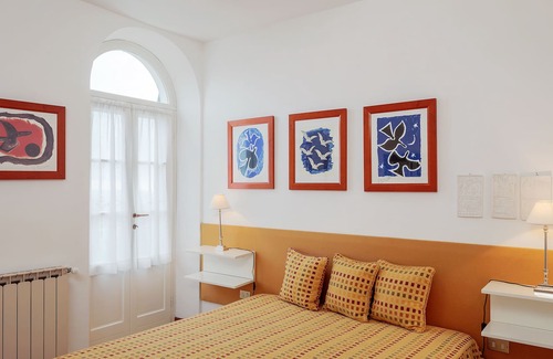 Pedona Appartement | Appartement ZEFIRO, au vert avec belle terrasse vue mer