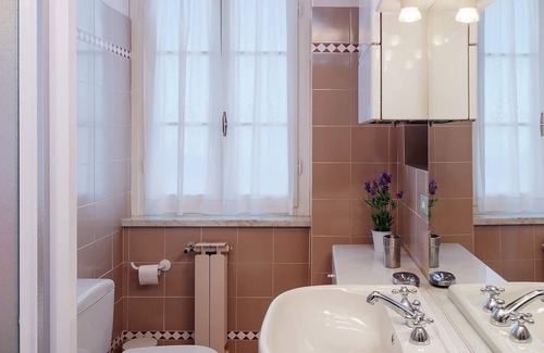 Pedona Appartement | Appartement ZEFIRO, au vert avec belle terrasse vue mer