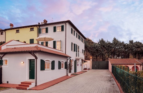 Pedona Appartement | Appartement ZEFIRO, au vert avec belle terrasse vue mer