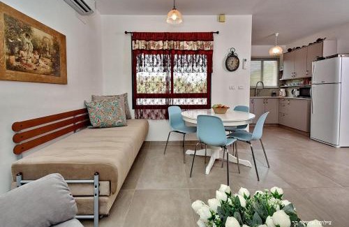 Sde Eliezer Cabine | Zemer Lodging