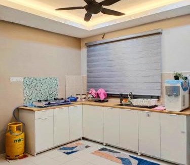 Pasir Gudang Appartement | Zen Clan Homestay Scientex with wifi, aircond, water heater