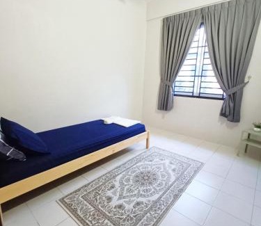 Pasir Gudang Appartement | Zen Clan Homestay Scientex with wifi, aircond, water heater