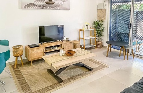 Alawa Appartement | ZEN GARDEN - COZY 2-BR + Modern Design w/Aircon