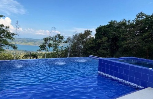 Darien Appartement | Zen Oasis del Bosque, first floor!