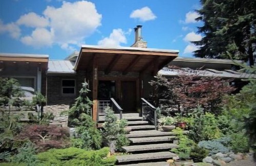 Deming Appartement | ZEN Oasis On the River ~ Gateway to Mt. Baker Ski