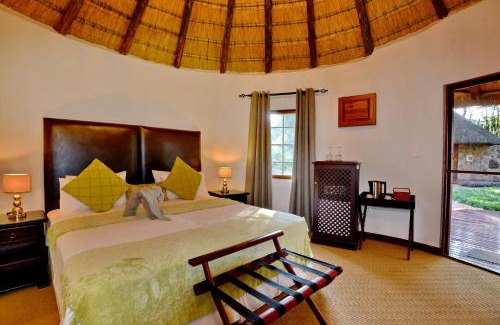 Vaalwater Cabine | Zenara Lodge 1