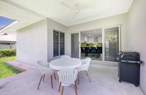 Muirhead Appartement | Zenhouse Harmony 4BR Modern Home Near CDU and Hospital