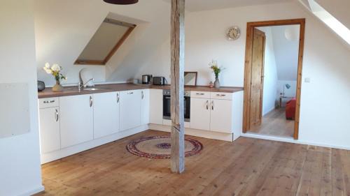 Lauf an der Pegnitz Appartement | Zentrumsnahe Dachwohnung in grüner Oase